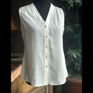 Sleeveless Blouse